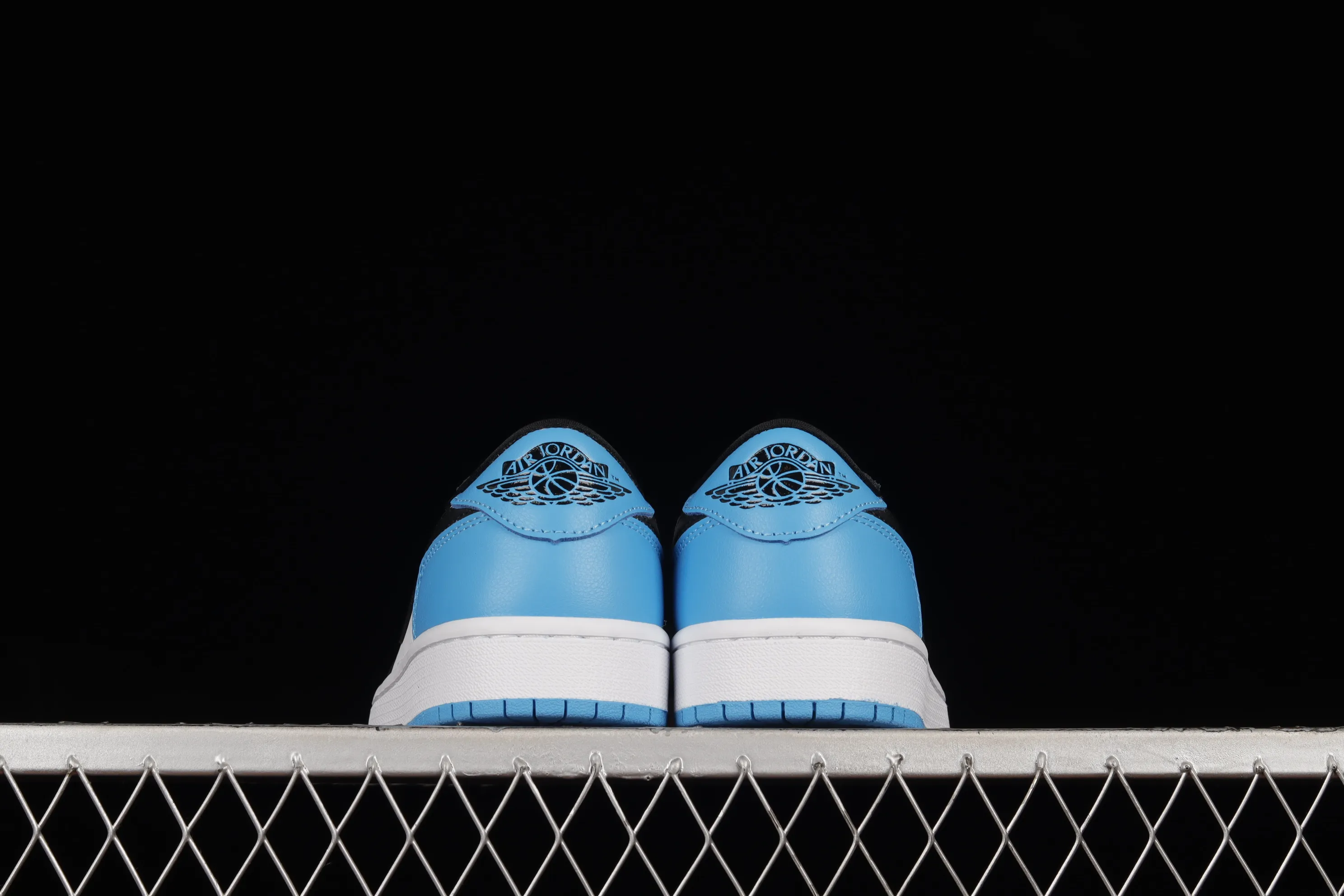 All categories Air Jordan Jordan series basketball shoes Air Jordan 1 Low Z version Air Jordan 1 Low "UNC" AJ1 Joe 1 blue and white low-top casual sneakers CZ0790-104